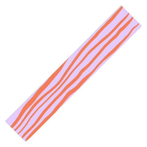 Angela Minca Retro wavy lines orange violet Table Runner