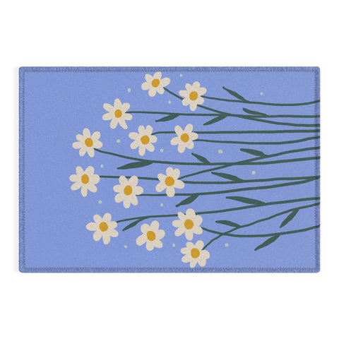 Angela Minca Simple daisies perwinkle Outdoor Rug