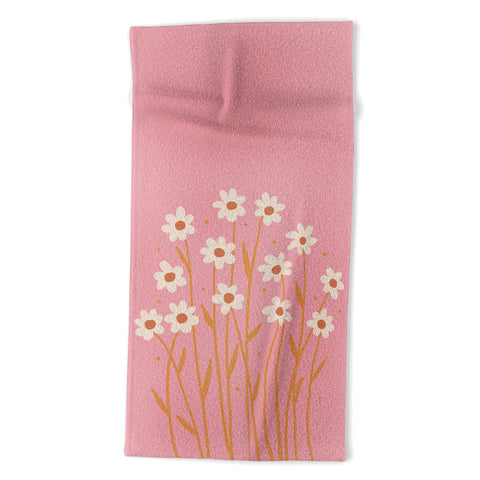 Angela Minca Simple daisies pink and orange Beach Towel