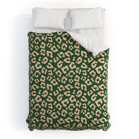 Avenie BR Cheetah Print In Green Comforter