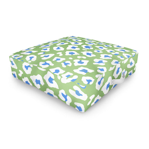 Avenie BR Cheetah Print Outdoor Floor Cushion