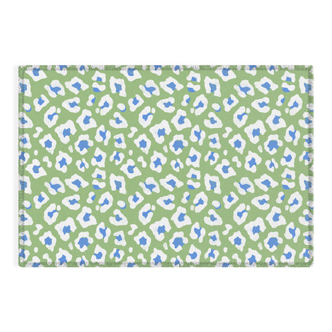 Avenie BR Cheetah Print Outdoor Rug