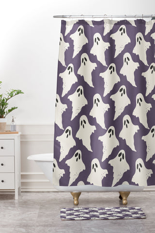 Avenie Halloween Ghosts Shower Curtain And Mat