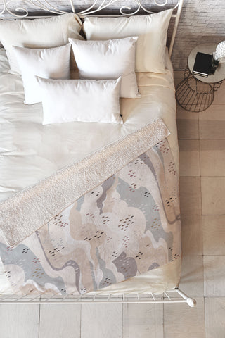 Avenie Land and Sky Among the Clouds Fleece Throw Blanket