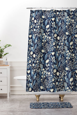 Avenie Moody Blooms Ditsy I Shower Curtain And Mat