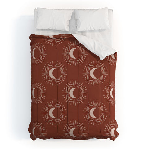 Avenie Nightglow Rust Comforter