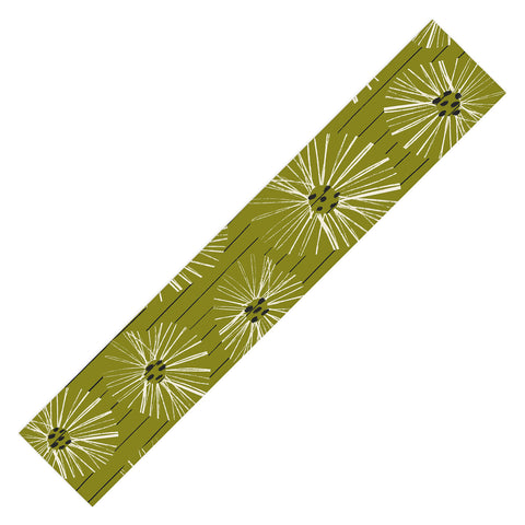 ayeyokp Retro Daisies Musk Green Table Runner