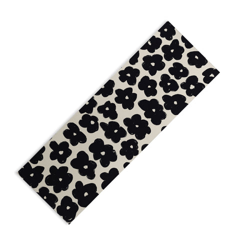 Bohomadic.Studio Black and White Daisy Pattern Yoga Mat