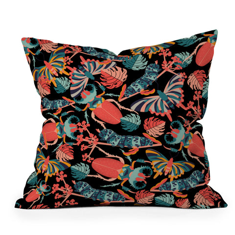 bárbara dantas Scarabee I Throw Pillow