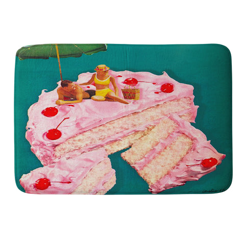 carolineellisart Beach Cake Couple Memory Foam Bath Mat