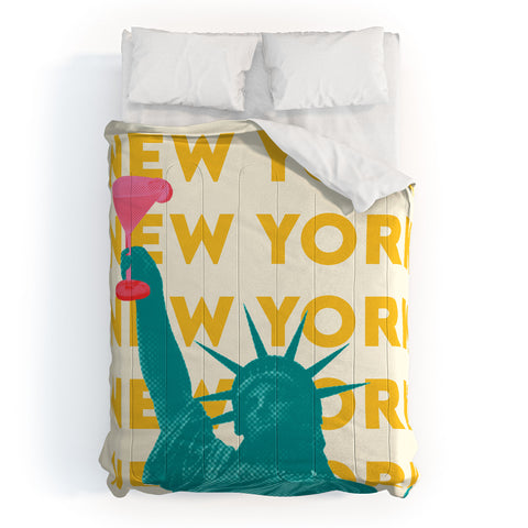 carolineellisart New Yorker Comforter