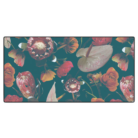 CayenaBlanca Botanical Holiday Desk Mat