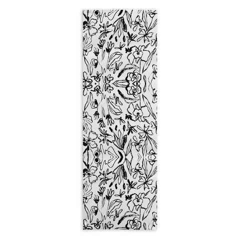 CayenaBlanca Botanical Strokes Yoga Towel