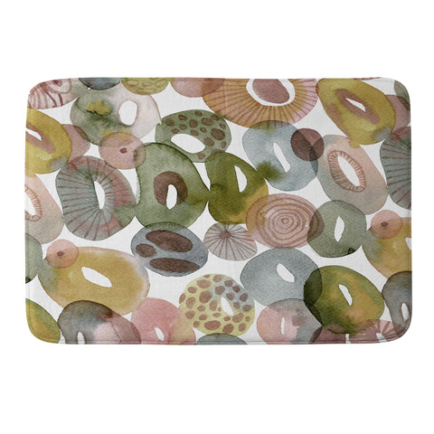 CayenaBlanca Tides and Stones Memory Foam Bath Mat