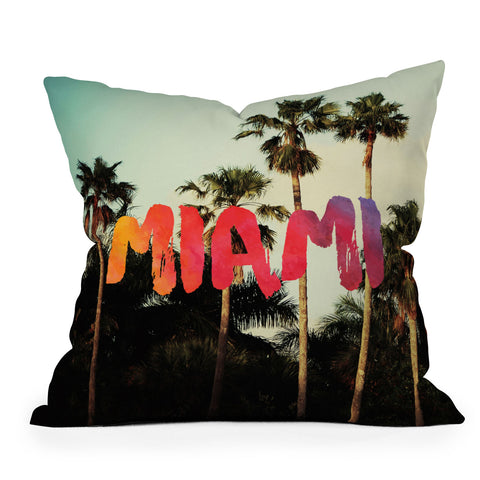 Chelsea Victoria Bienvenido a Miami Outdoor Throw Pillow