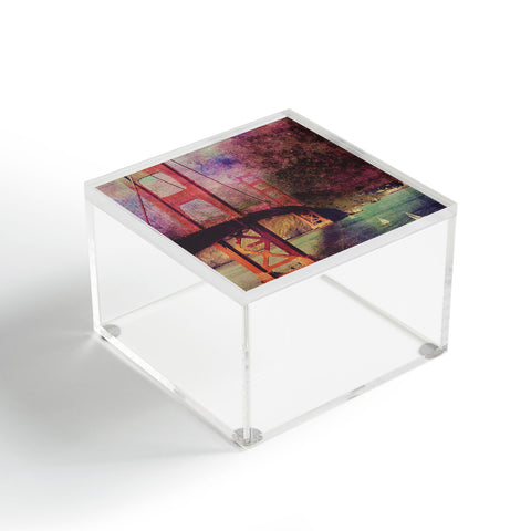 Chelsea Victoria Golden Gate Stars Acrylic Box