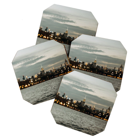 Chelsea Victoria The Bigger Apple Coaster Set