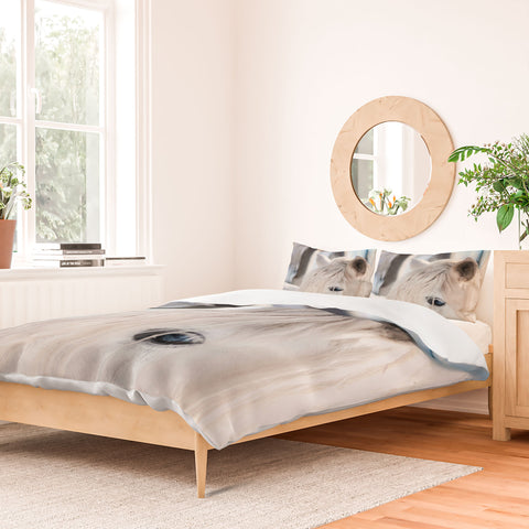 Chelsea Victoria White Knight Duvet Cover