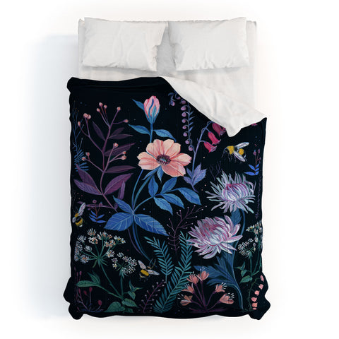 Clara McAllister Flower bees Comforter