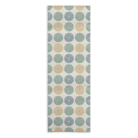 Colour Poems Daisy Pattern Multicolor I Yoga Towel
