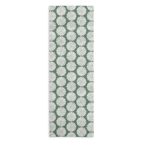 Colour Poems Daisy Pattern XXXIV Green Yoga Towel