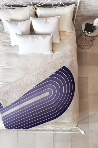 Colour Poems Gradient Arch Purple Fleece Throw Blanket