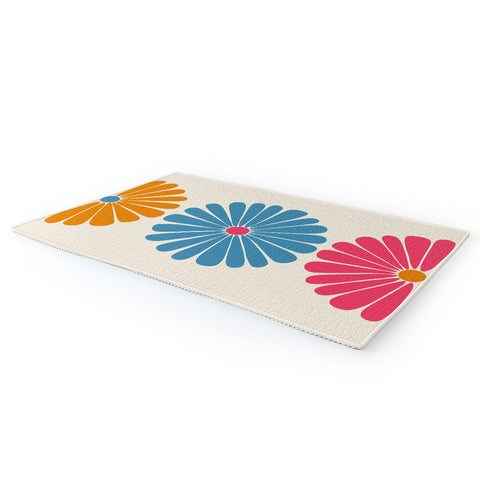 Colour Poems Retro Daisy Multicolor II Area Rug