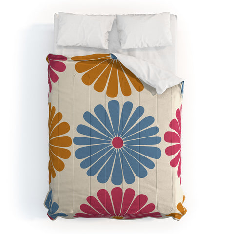 Colour Poems Retro Daisy Multicolor II Comforter
