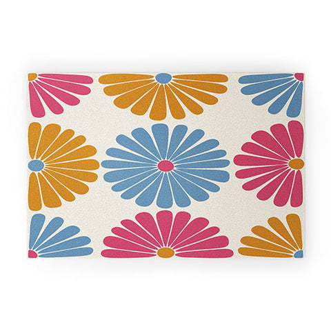 Colour Poems Retro Daisy Multicolor II Welcome Mat