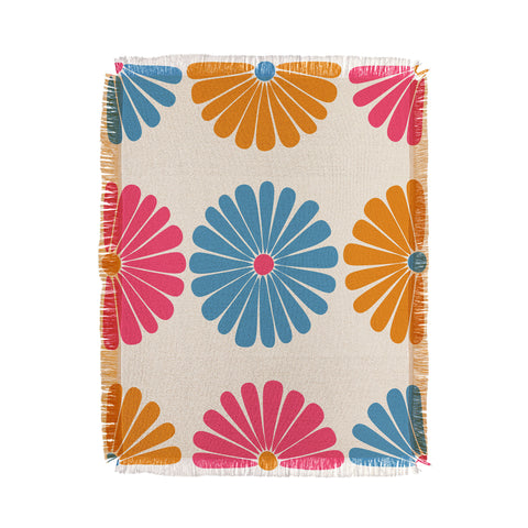 Colour Poems Retro Daisy Multicolor II Throw Blanket
