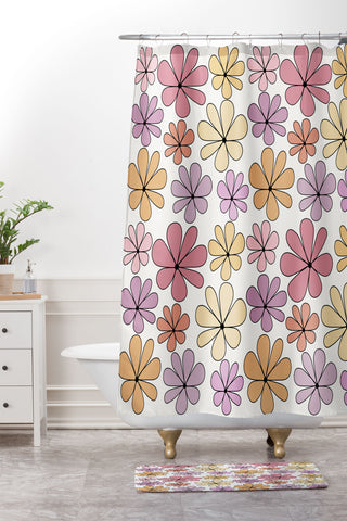 Colour Poems Retro Daisy Multicolor IV Shower Curtain And Mat