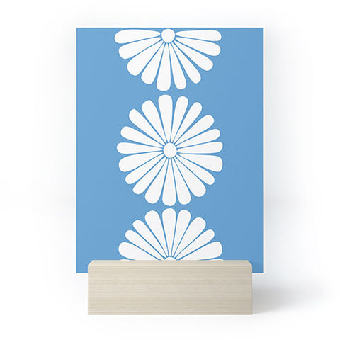 Colour Poems Retro Daisy XII Mini Art Print