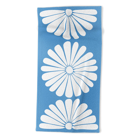 Colour Poems Retro Daisy XII Beach Towel