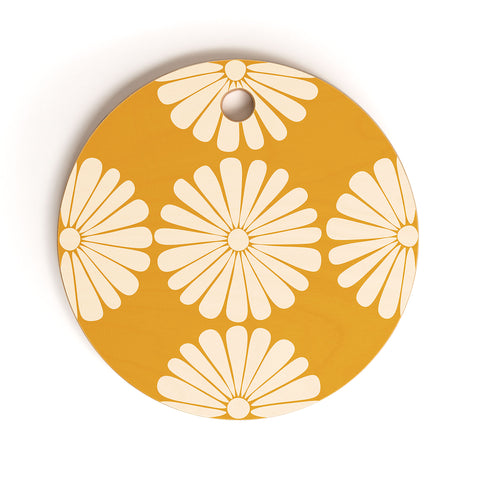 Colour Poems Retro Daisy XIX Cutting Board Round