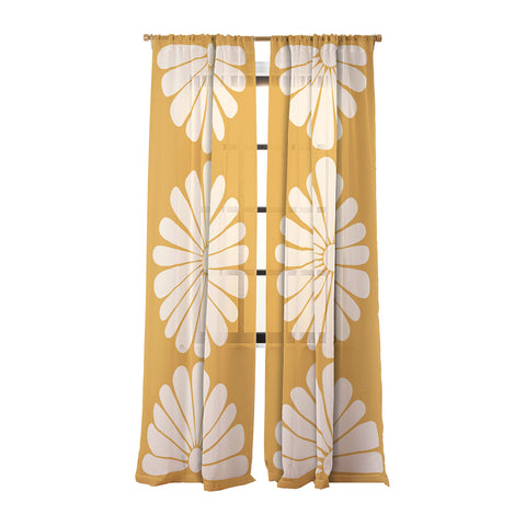 Colour Poems Retro Daisy XIX Sheer Non Repeat