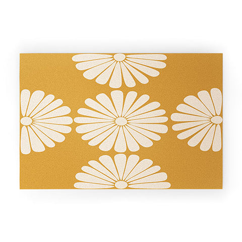 Colour Poems Retro Daisy XIX Welcome Mat