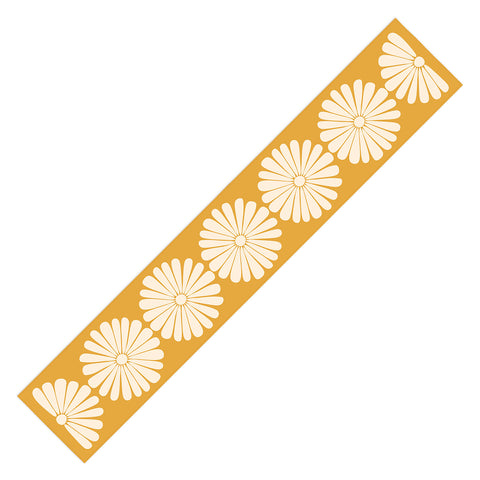 Colour Poems Retro Daisy XIX Table Runner