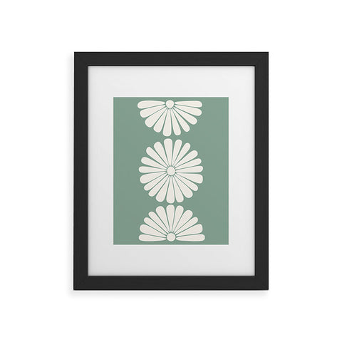 Colour Poems Retro Daisy XX Framed Art Print