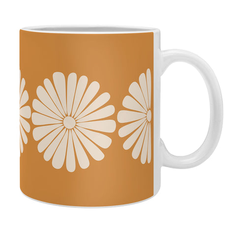 Colour Poems Retro Daisy XXII Coffee Mug