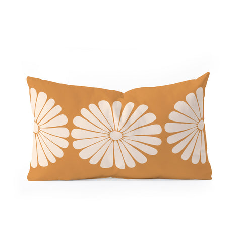 Colour Poems Retro Daisy XXII Oblong Throw Pillow