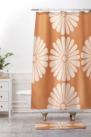 Colour Poems Retro Daisy XXII Shower Curtain And Mat