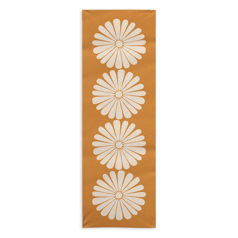 Colour Poems Retro Daisy XXII Yoga Towel