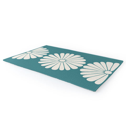 Colour Poems Retro Daisy XXIII Area Rug