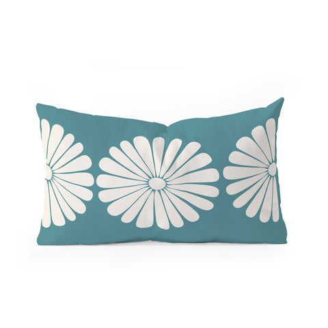 Colour Poems Retro Daisy XXIII Oblong Throw Pillow
