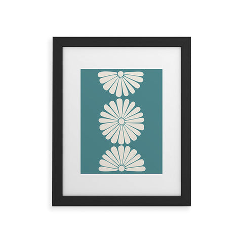 Colour Poems Retro Daisy XXIII Framed Art Print