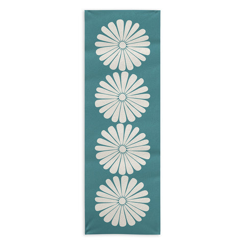 Colour Poems Retro Daisy XXIII Yoga Towel
