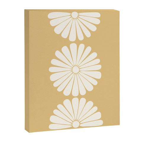 Colour Poems Retro Daisy XXIV Art Canvas