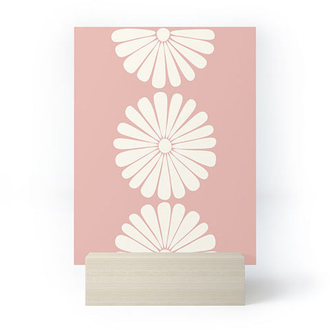 Colour Poems Retro Daisy XXVI Mini Art Print