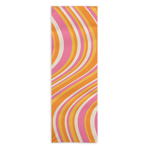 Colour Poems Wavy Retro Stripes III Yoga Towel