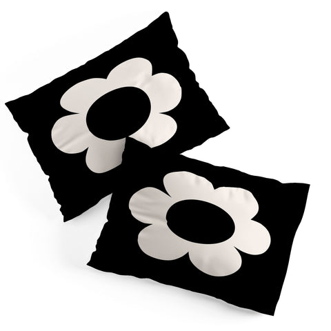 Daily Regina Designs La Fleur 06 Retro Floral Pillow Shams